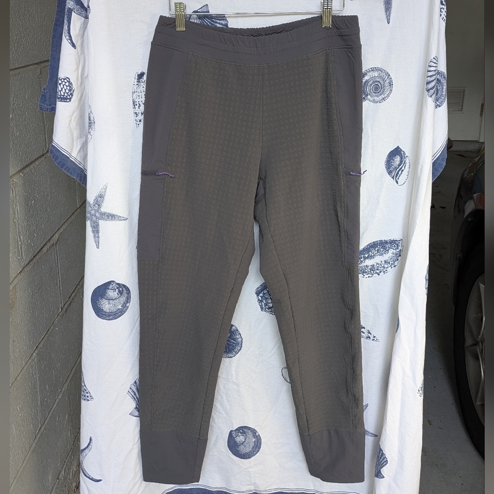 Patagonia TechFace R2 Jogger Women's Small Like New Charcoal